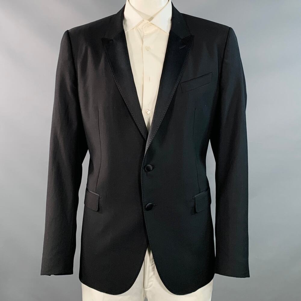 DOLCE & GABBANA Size 48 Black Virgin Wool Silk Blend Peak Lapel Tuxedo